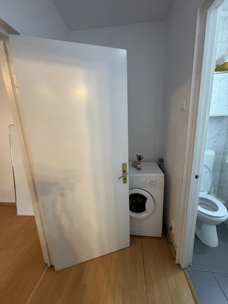 Dorobanti, Colegiul National I. L Caragiale,