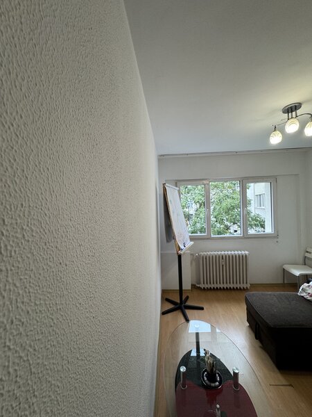 Dorobanti, Colegiul National I. L Caragiale,