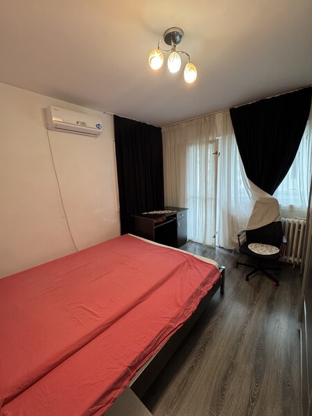 Dorobanti, Colegiul National I. L Caragiale,